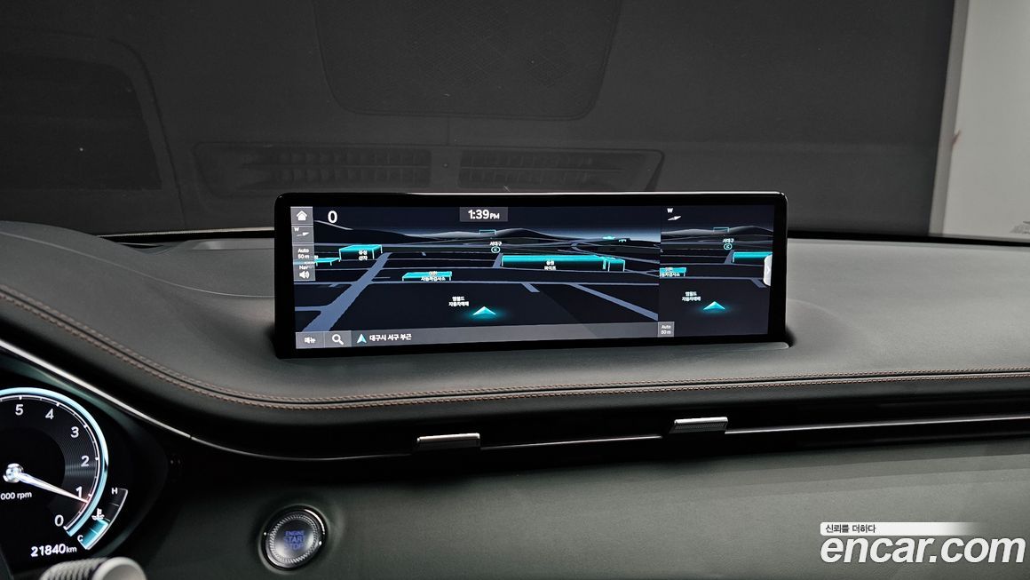 Genesis GV70 2023