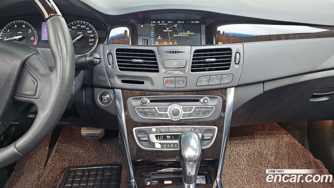 Renault-KoreaSamsung SM5  2011