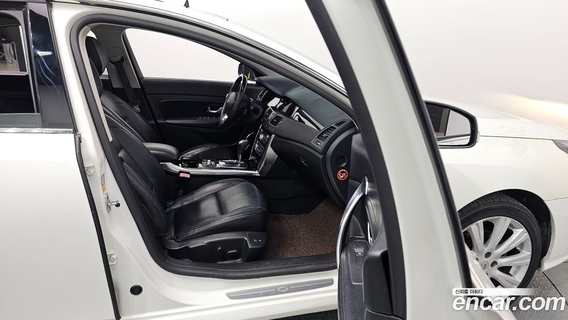 Renault-KoreaSamsung SM5  2011