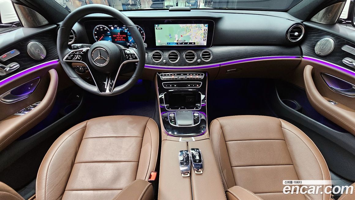 Mercedes-Benz E-Class 2023