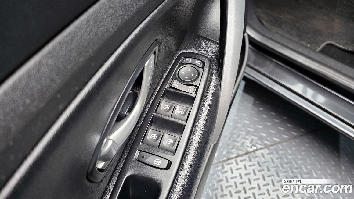 Renault-KoreaSamsung SM3 2014