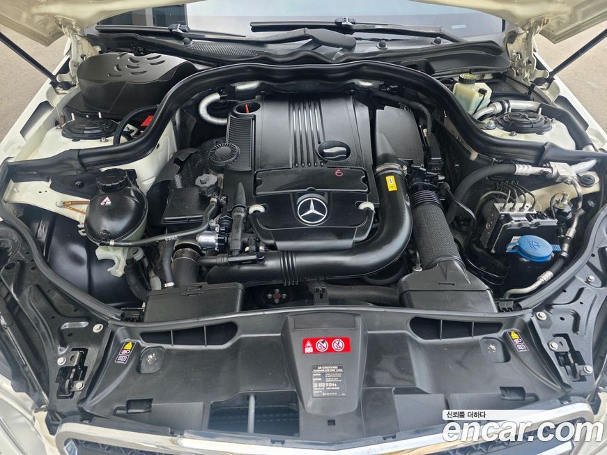 Mercedes-Benz E-Class 2010