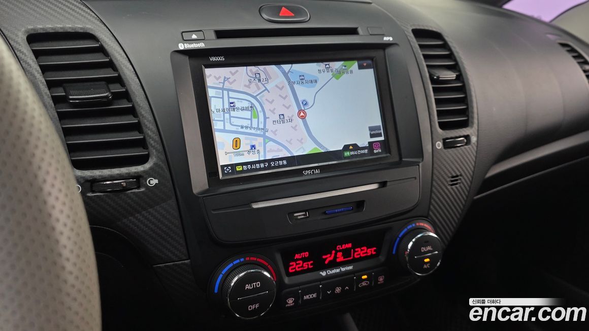 Kia K3 2014