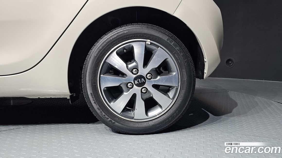 Kia morning 2015