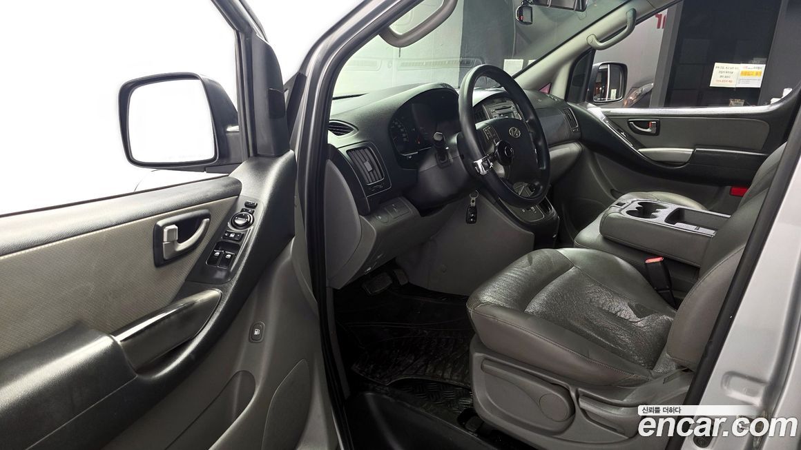 Hyundai Starex 2015