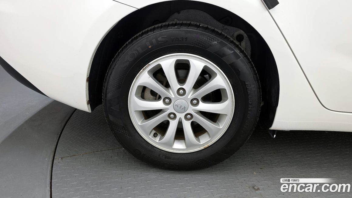 Kia K3 2014