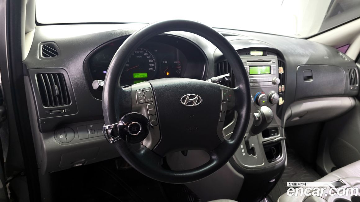 Hyundai Starex 2015