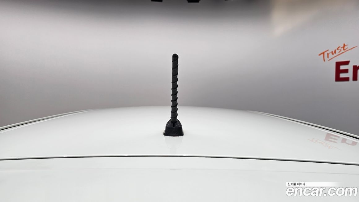 KG_Mobility_Ssangyong TIBOLI 2016