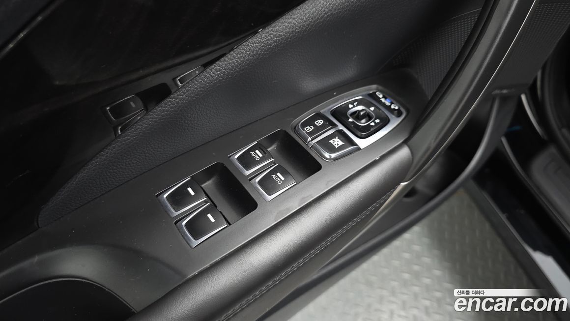 Hyundai Grandeur 2015