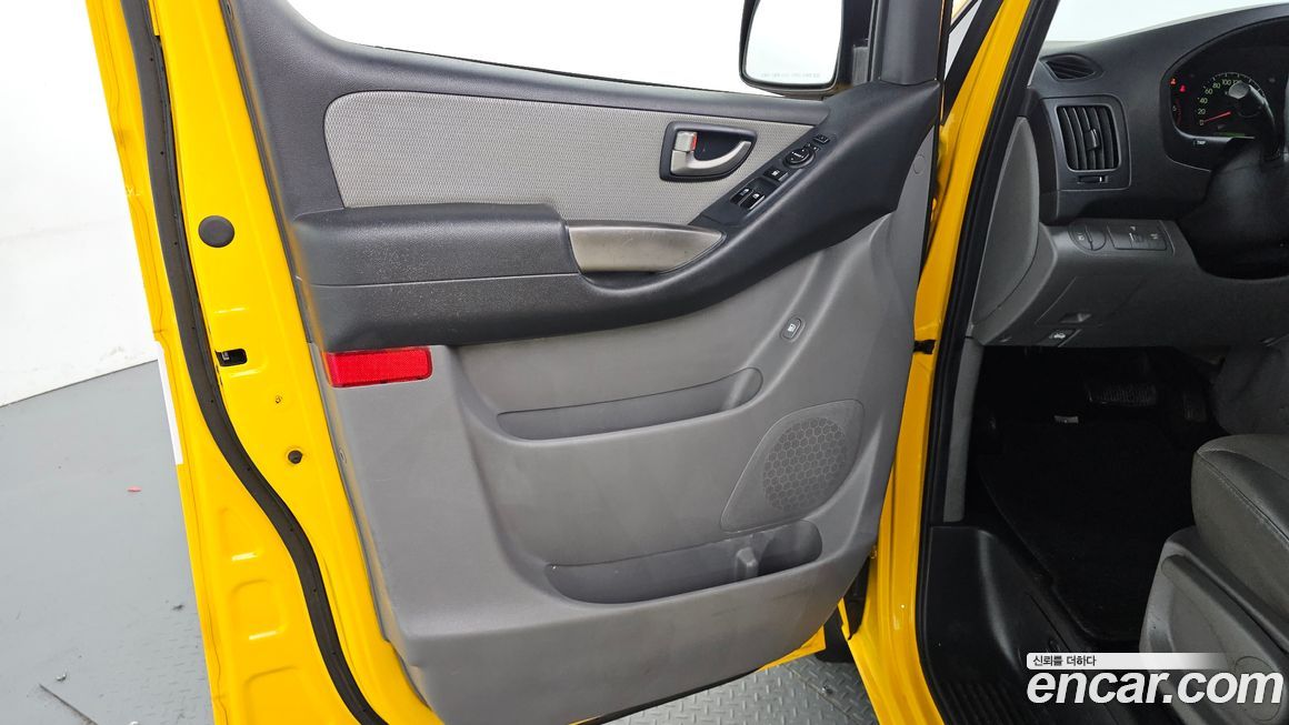 Hyundai Starex 2011