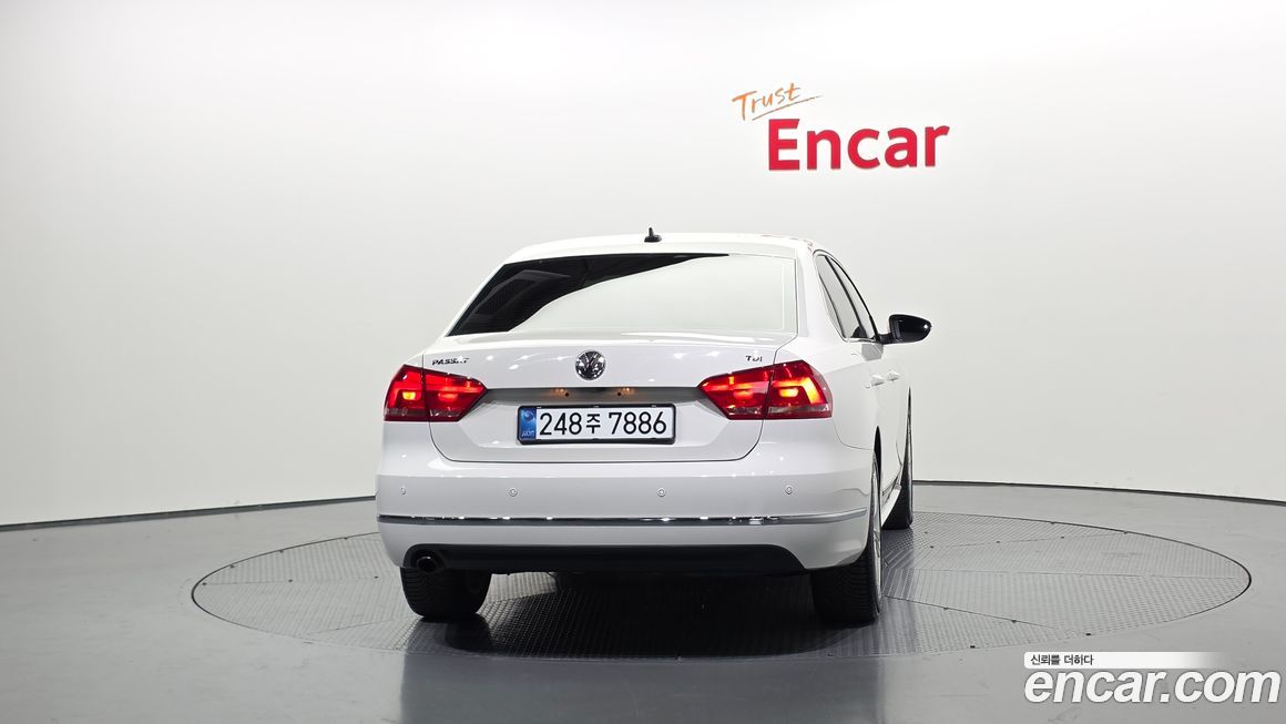 Volkswagen Passat 2013