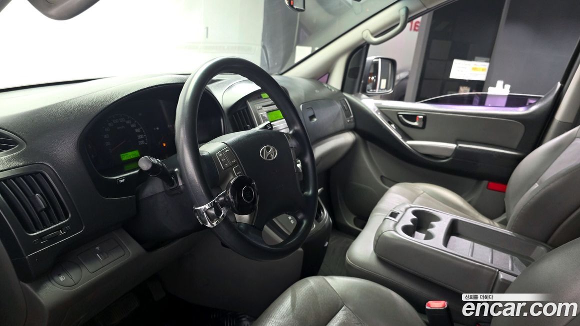 Hyundai Starex 2015