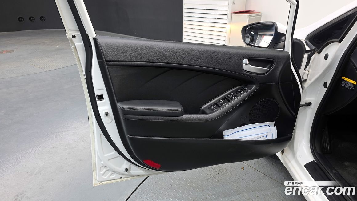 Kia K3 2014