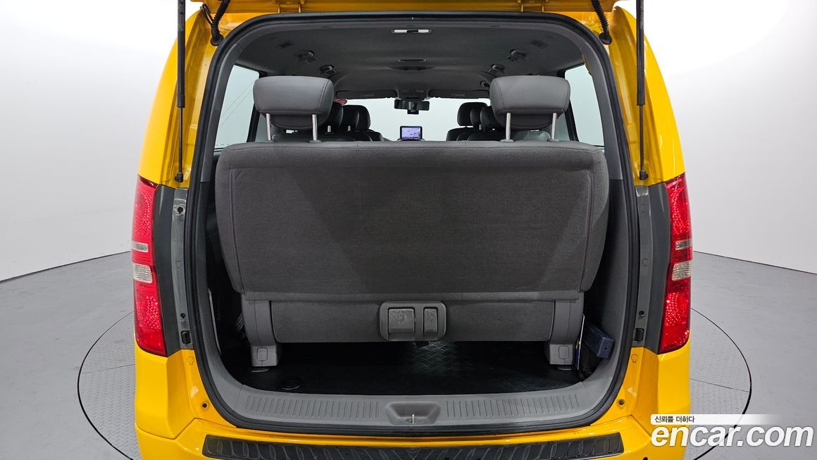 Hyundai Starex 2011