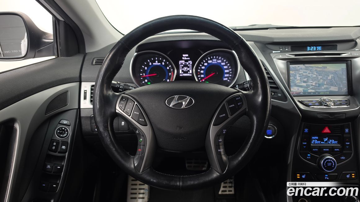 Hyundai AVANTE 2014