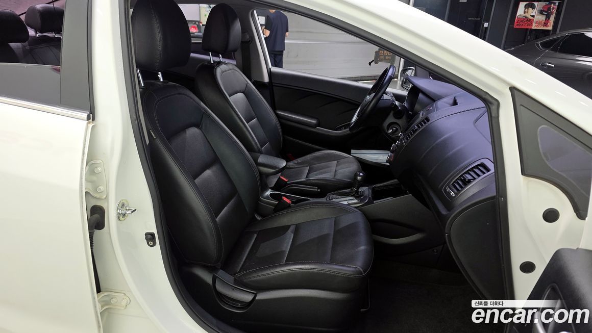 Kia K3 2014
