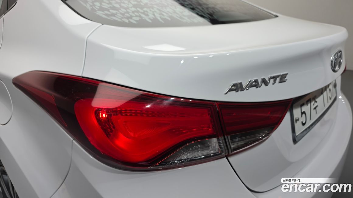 Hyundai AVANTE 2014