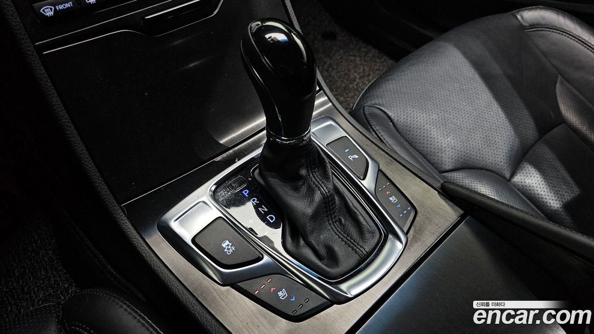 Hyundai Grandeur 2015