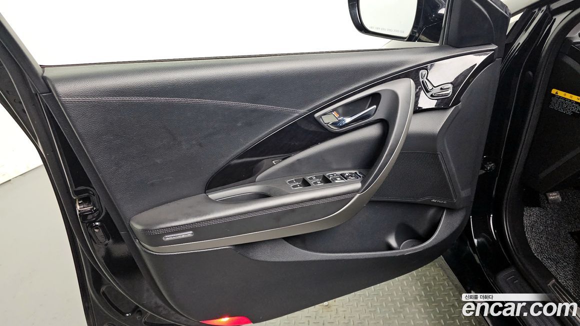 Hyundai Grandeur 2015