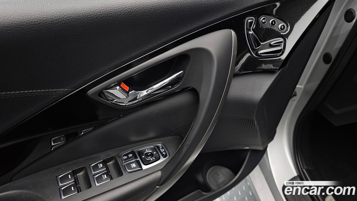 Hyundai Grandeur 2015