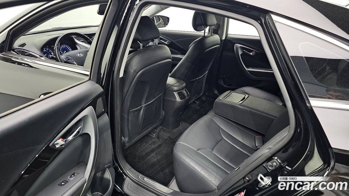 Hyundai Grandeur 2015