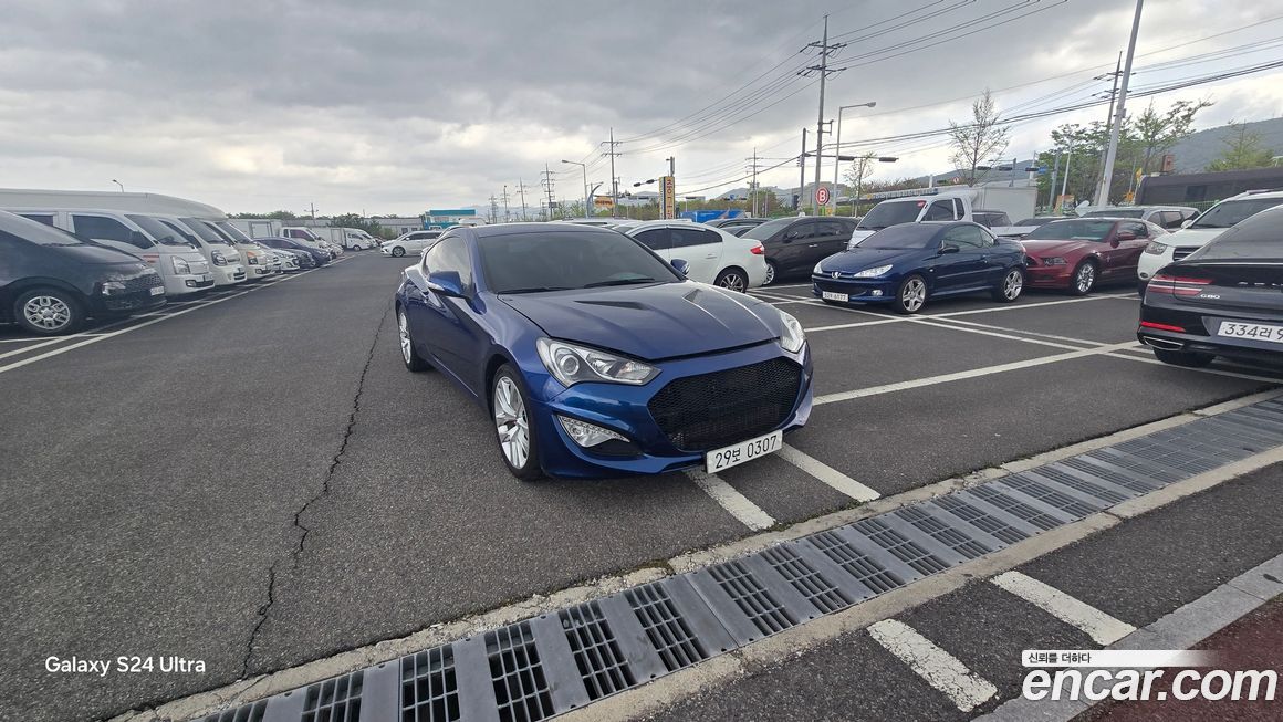 Hyundai Genesis 2015