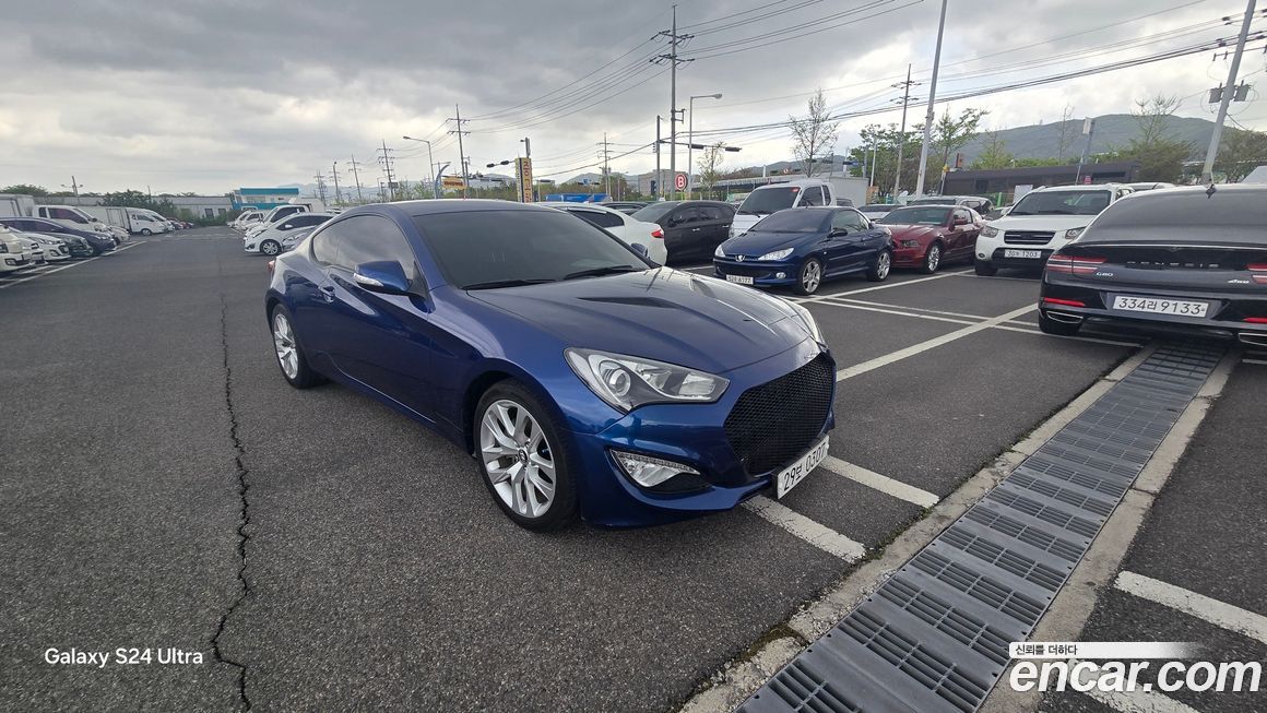 Hyundai Genesis 2015