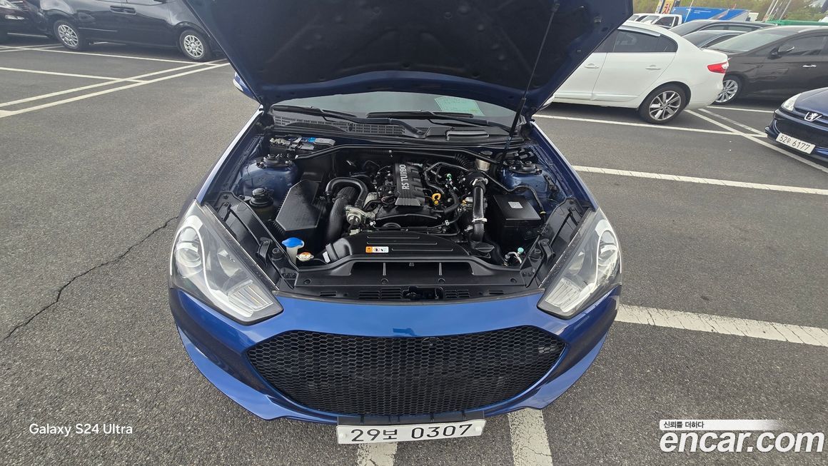 Hyundai Genesis 2015