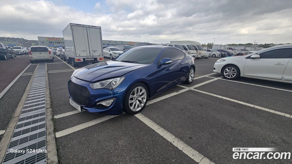 Hyundai Genesis 2015