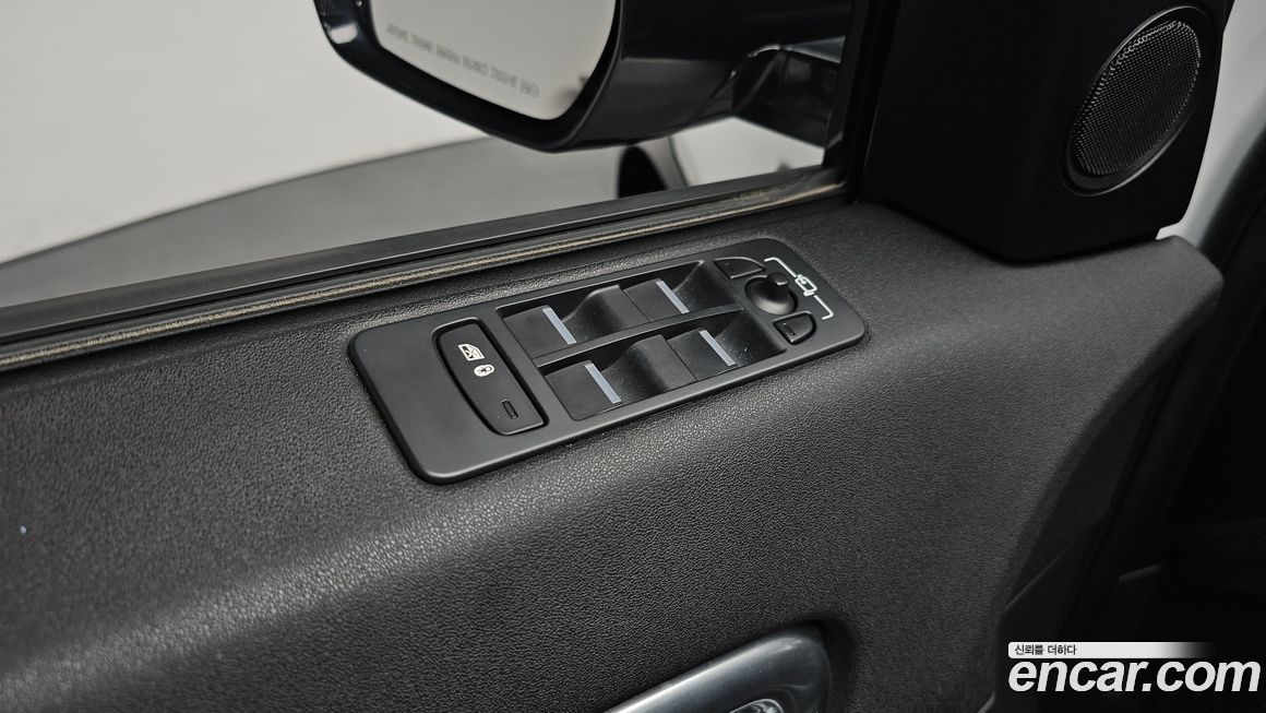 Land Rover Discovery Sport 2019