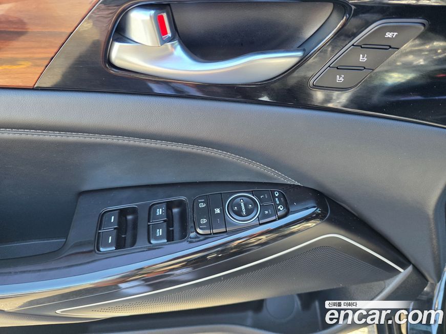 Kia K7 2016