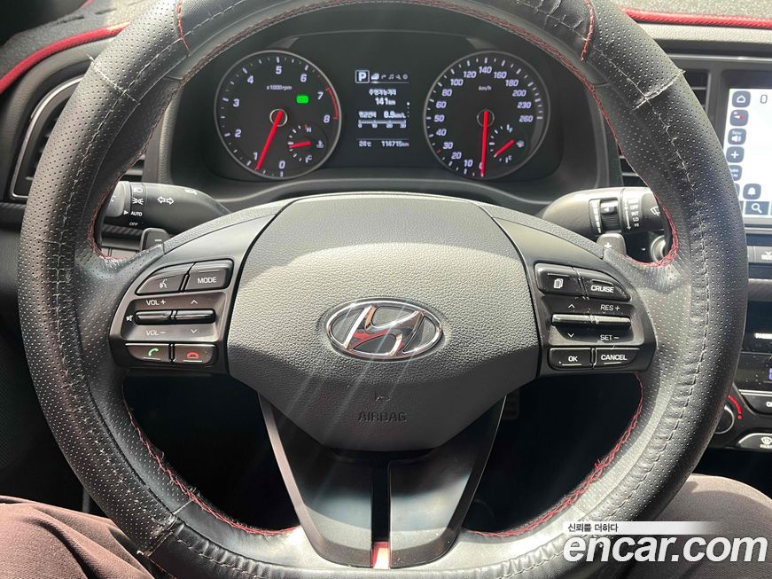 Hyundai AVANTE 2018