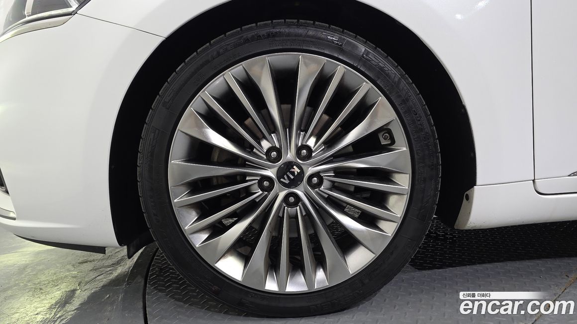 Kia K7 2017
