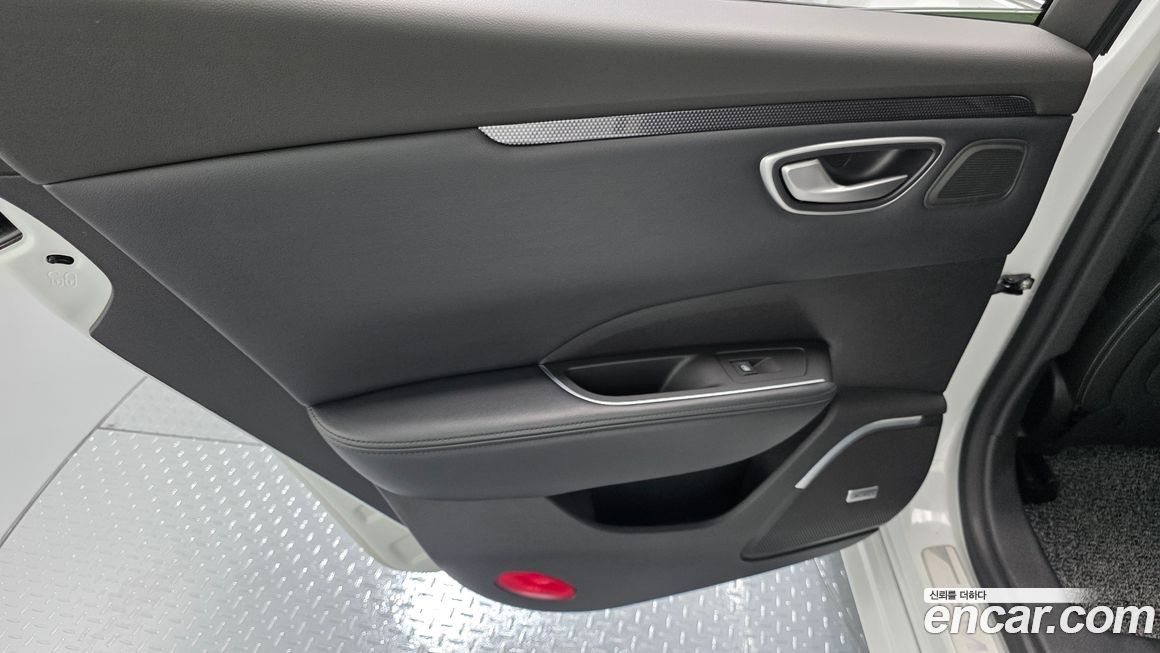 Renault-KoreaSamsung SM6 2016