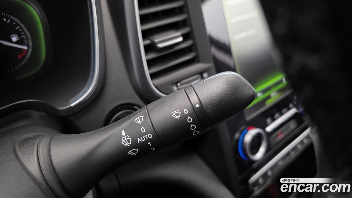 Renault-KoreaSamsung SM6 2016