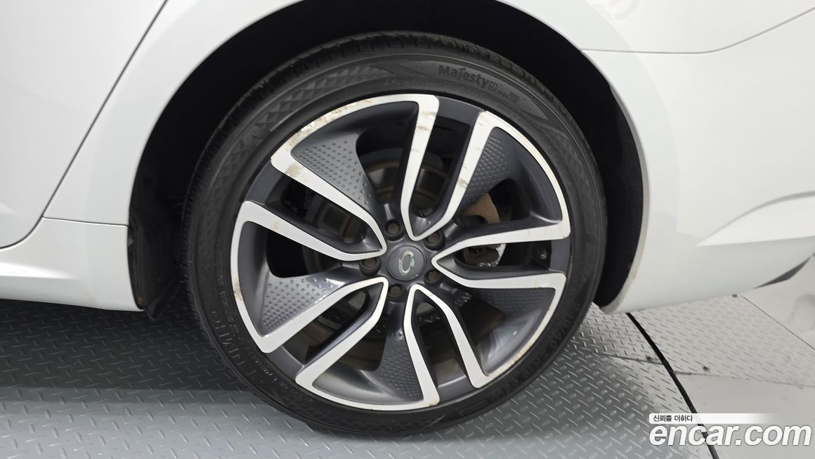 Renault-KoreaSamsung SM6 2016