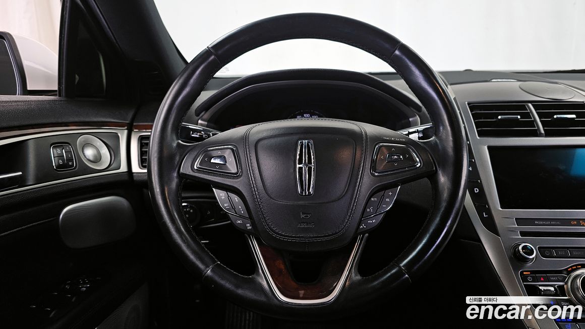 Lincoln MKZ 2017