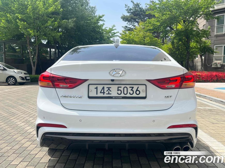 Hyundai AVANTE 2018