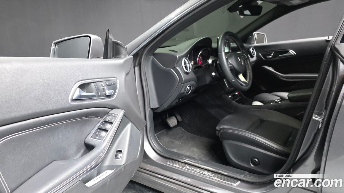 Mercedes-Benz CLA-Class 2017