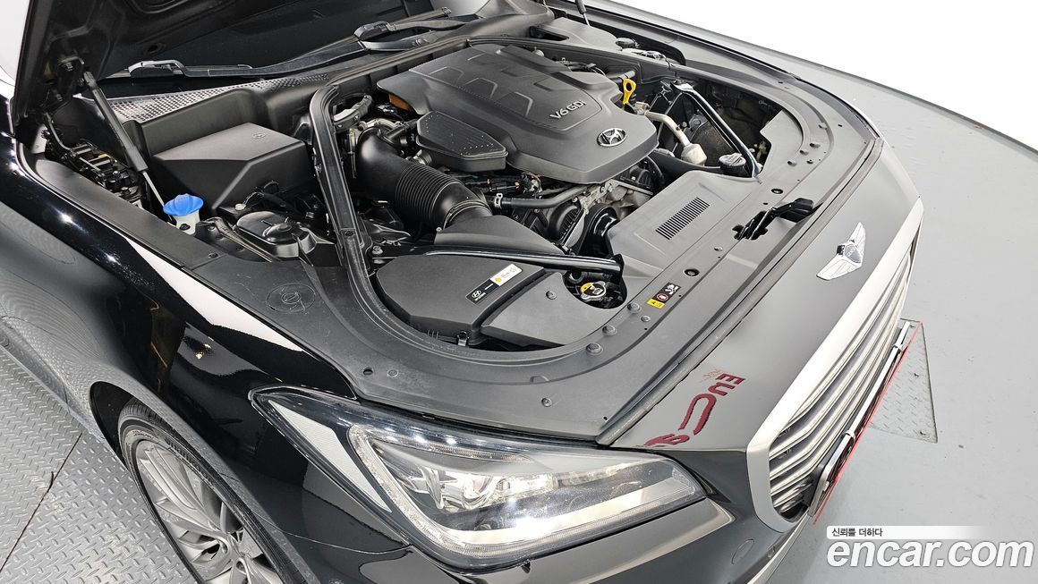 Hyundai Genesis 2016