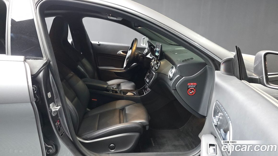 Mercedes-Benz CLA-Class 2017