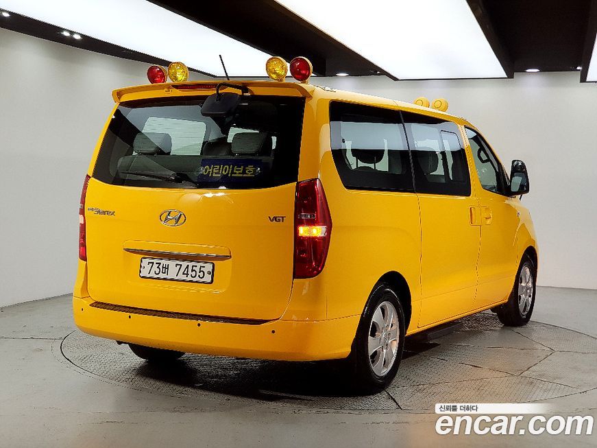 Hyundai Starex 2019
