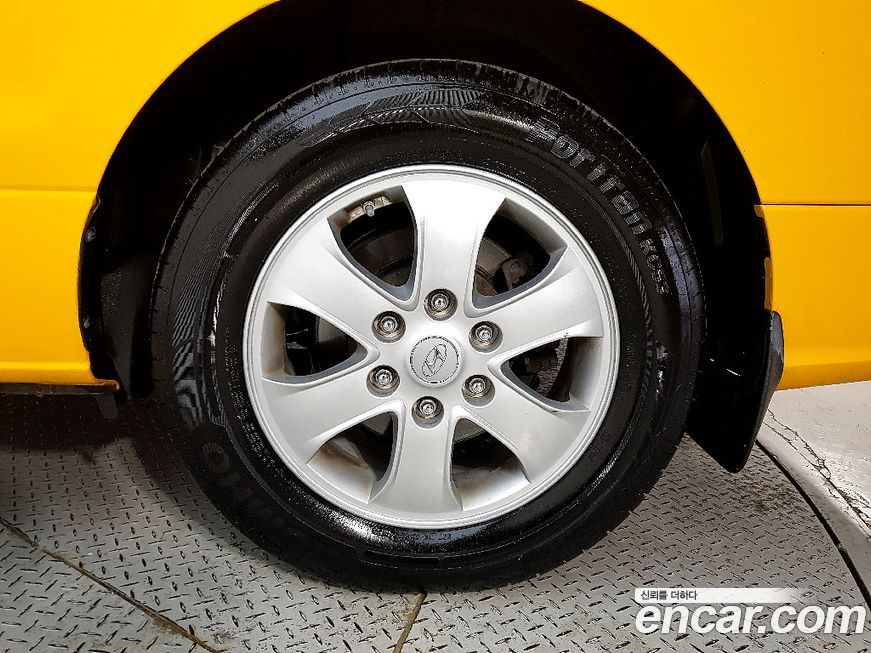 Hyundai Starex 2019