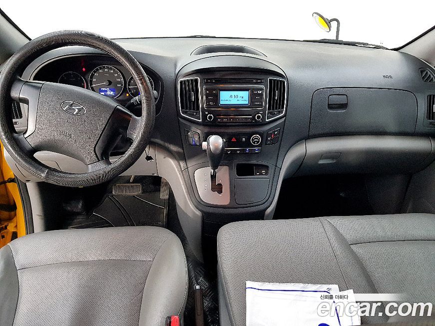 Hyundai Starex 2019