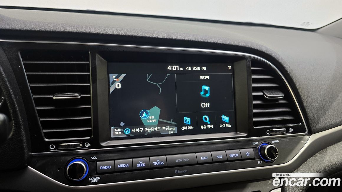 Hyundai AVANTE 2018