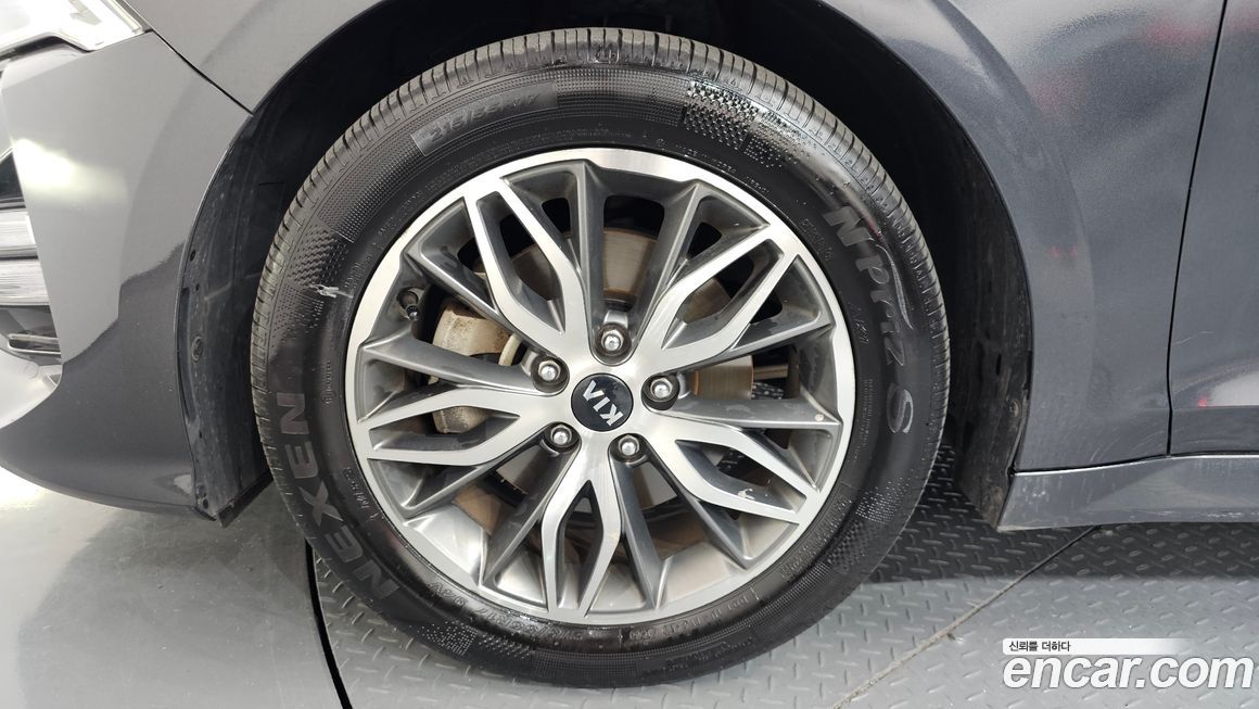 Kia K5 2021