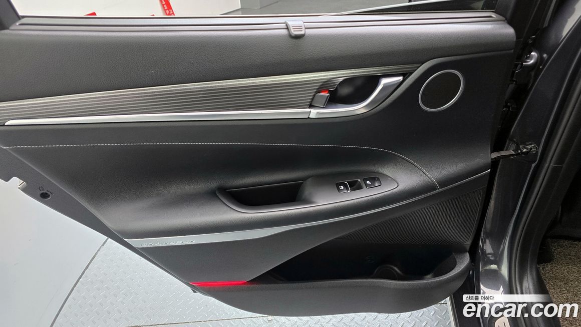 Hyundai Grandeur 2017