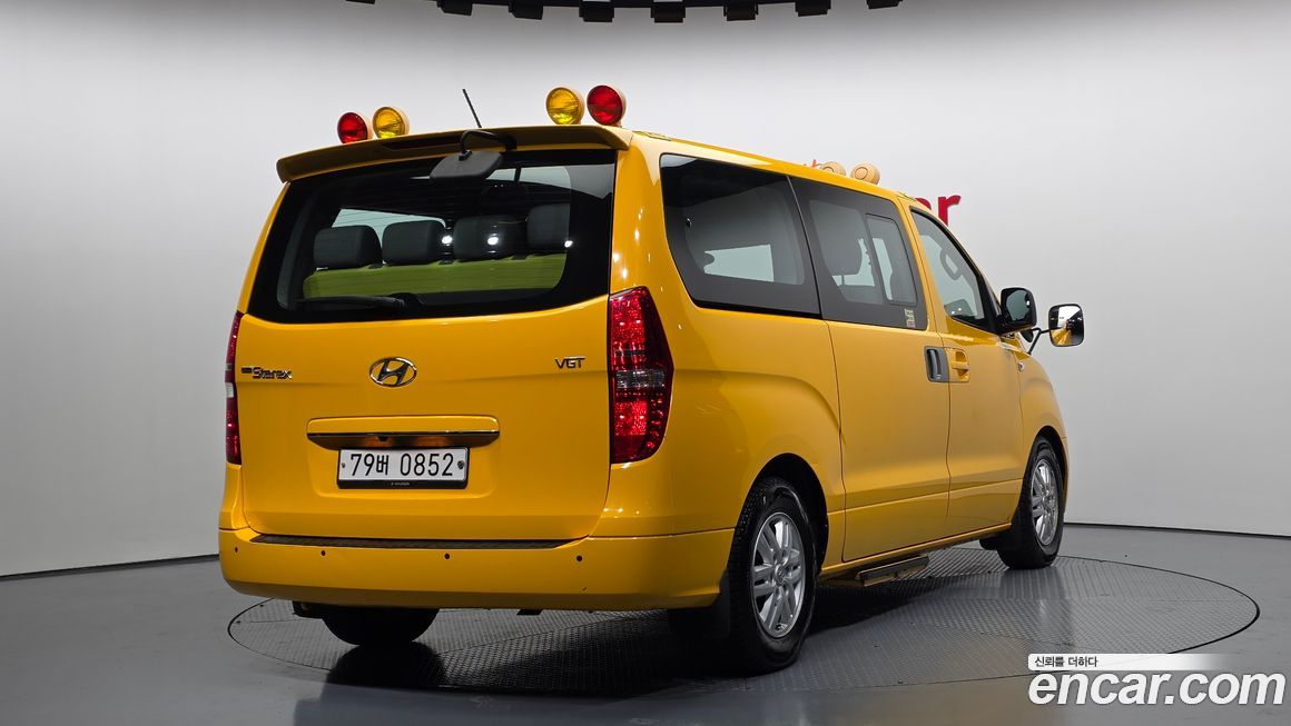 Hyundai Starex 2018