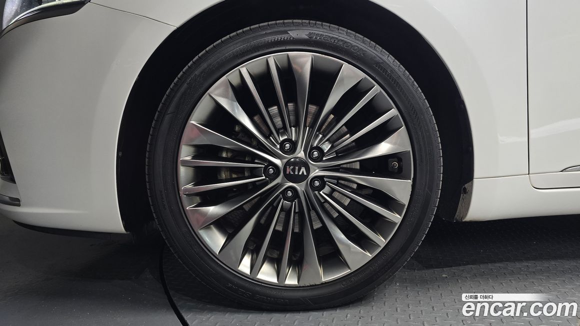 Kia K7 2016