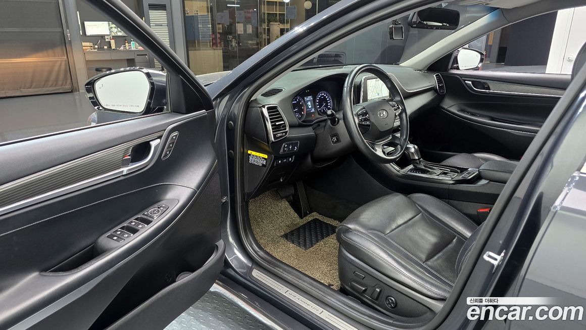 Hyundai Grandeur 2017